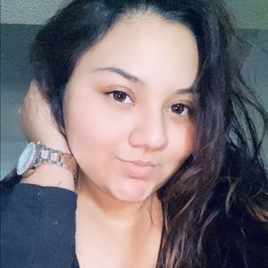 Meet your Posher, Mariana